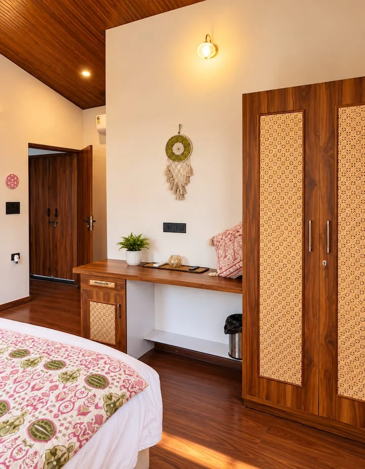 Musk Rose · Second bedroom workspace and storage